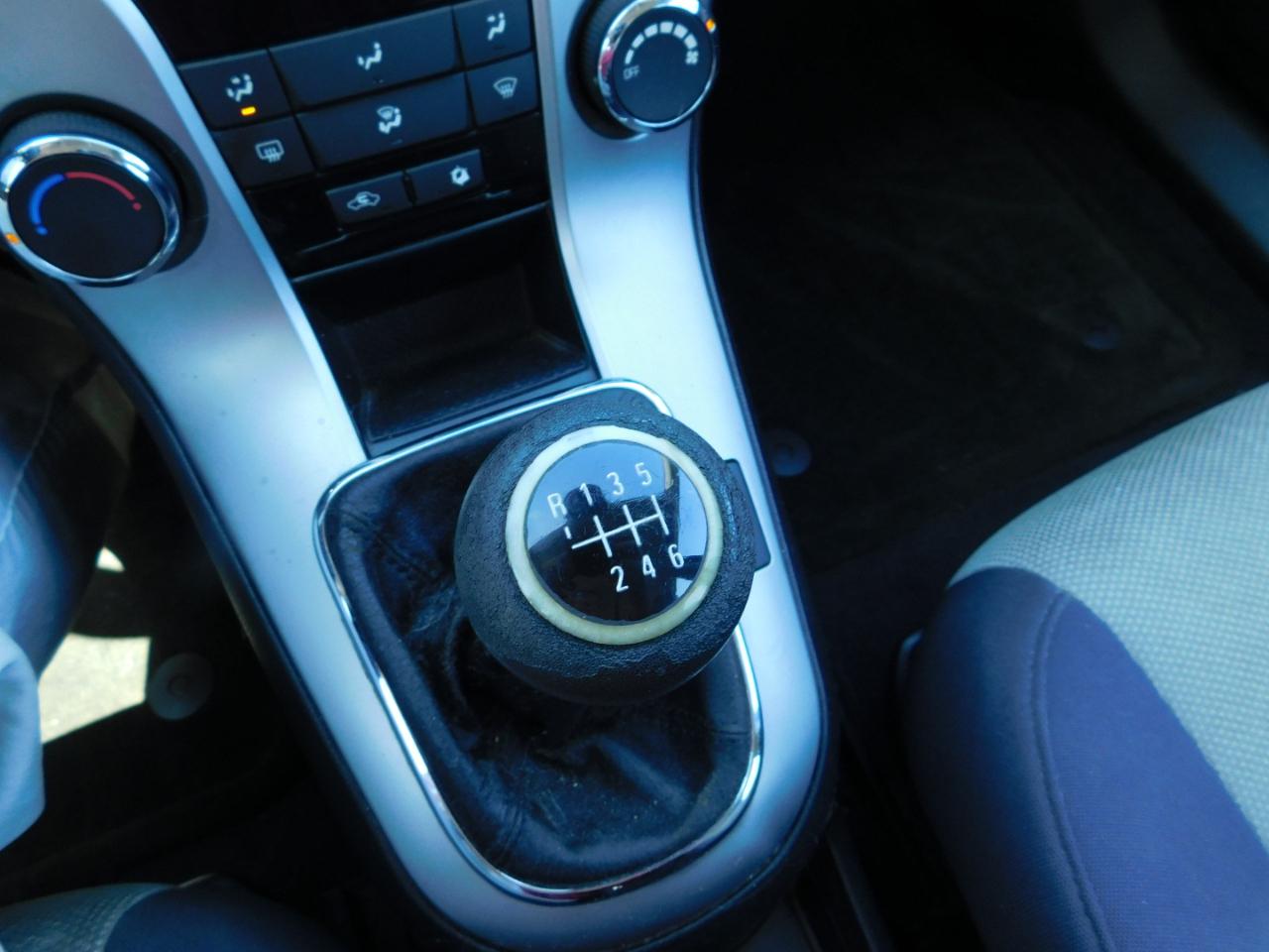 Chevrolet Cruze 4dr Sdn Man LS 2013