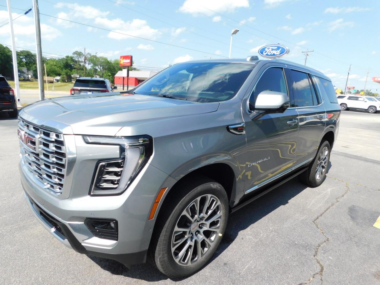 GMC Yukon 2WD 4dr Denali 2026