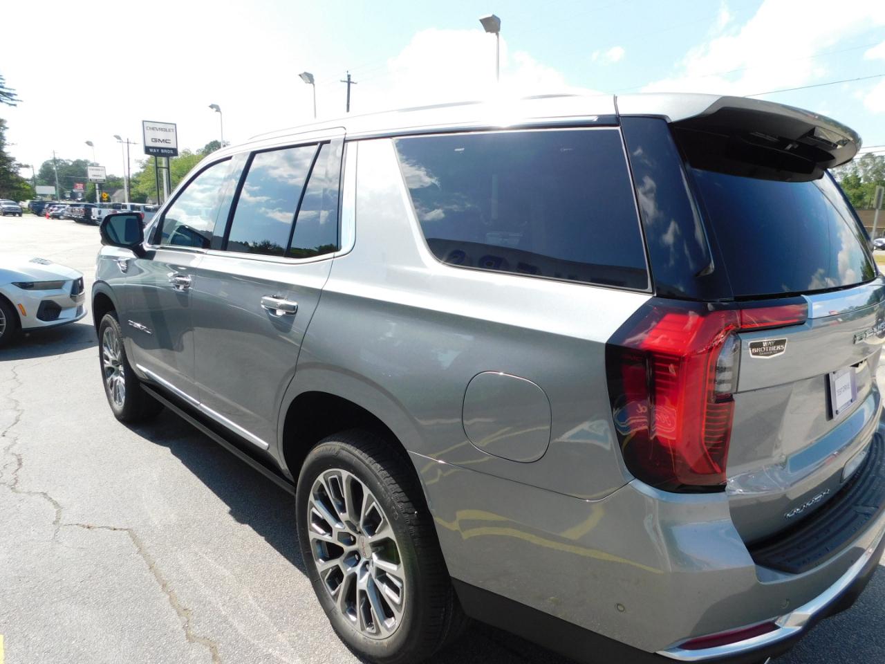 GMC Yukon 2WD 4dr Denali 2026