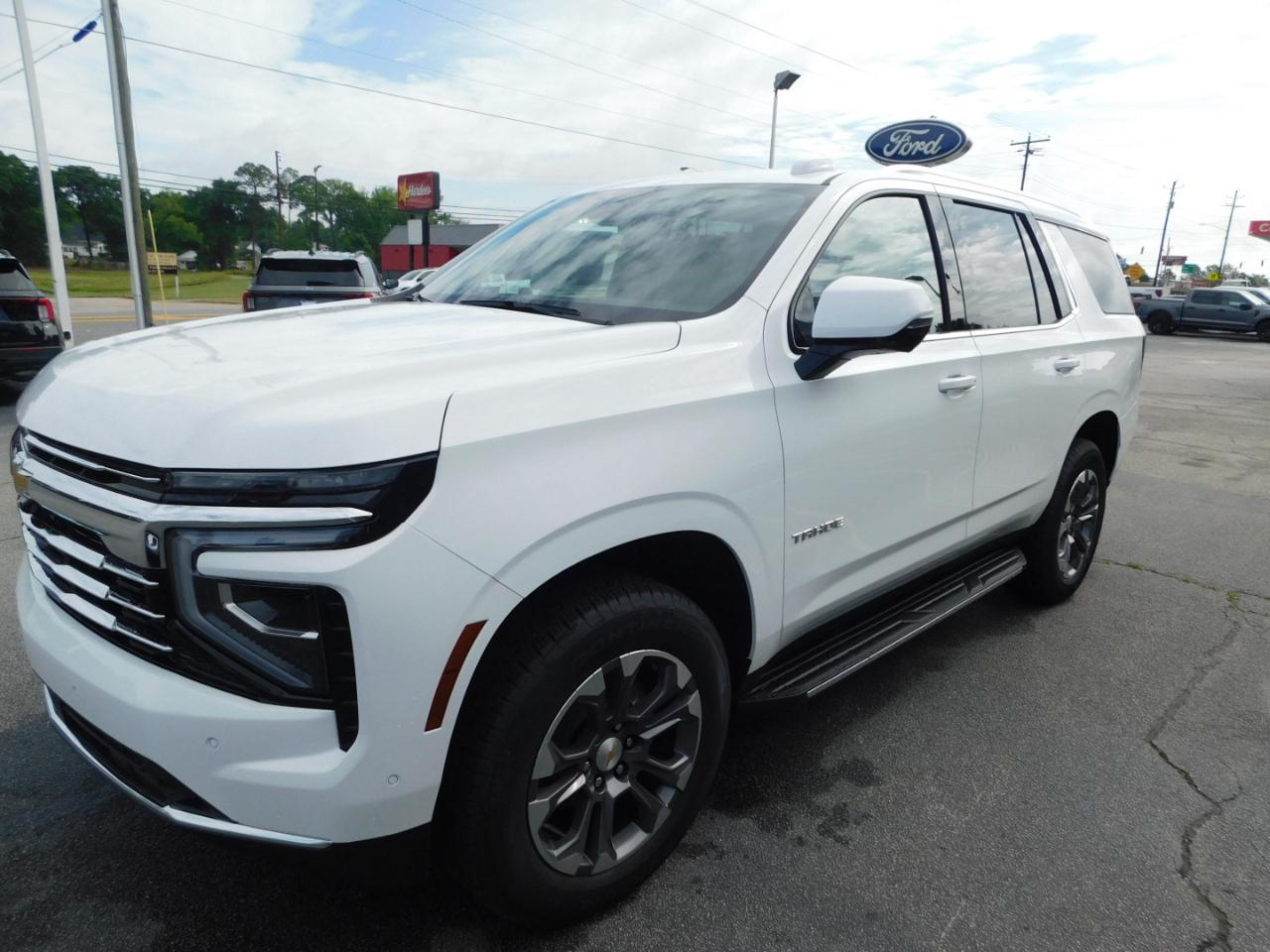 Chevrolet Tahoe 2WD 4dr LT 2026