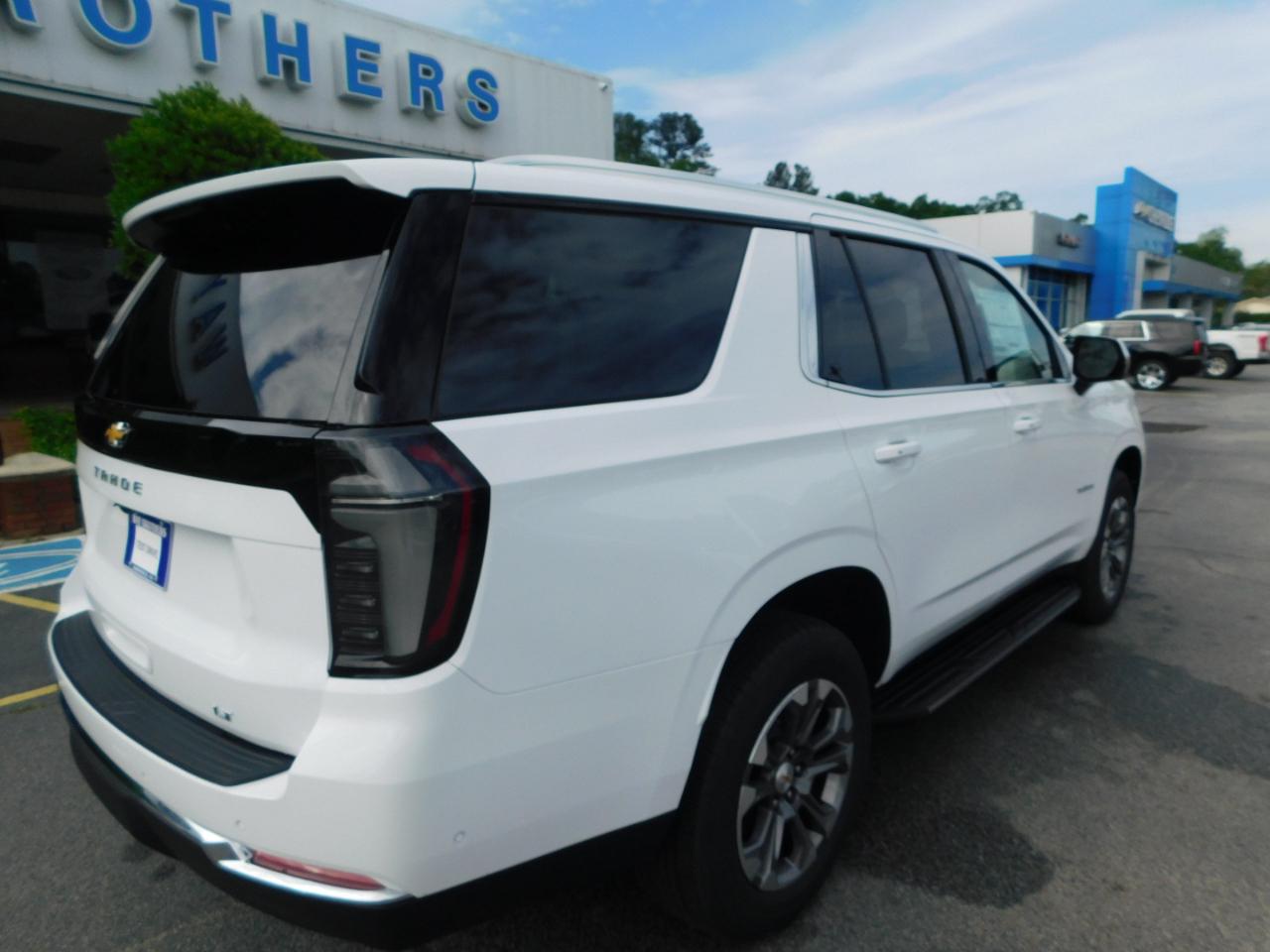 Chevrolet Tahoe 2WD 4dr LT 2026
