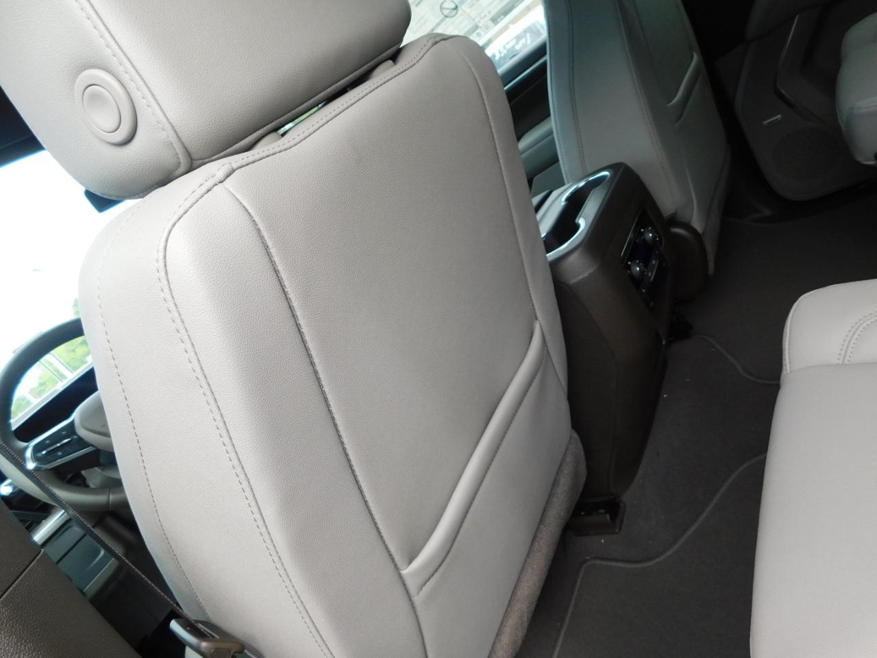 Chevrolet Tahoe 2WD 4dr LT 2026