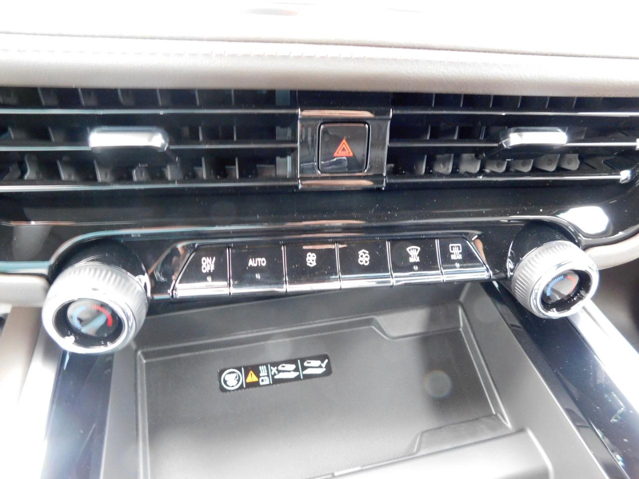 Chevrolet Tahoe 2WD 4dr LT 2026