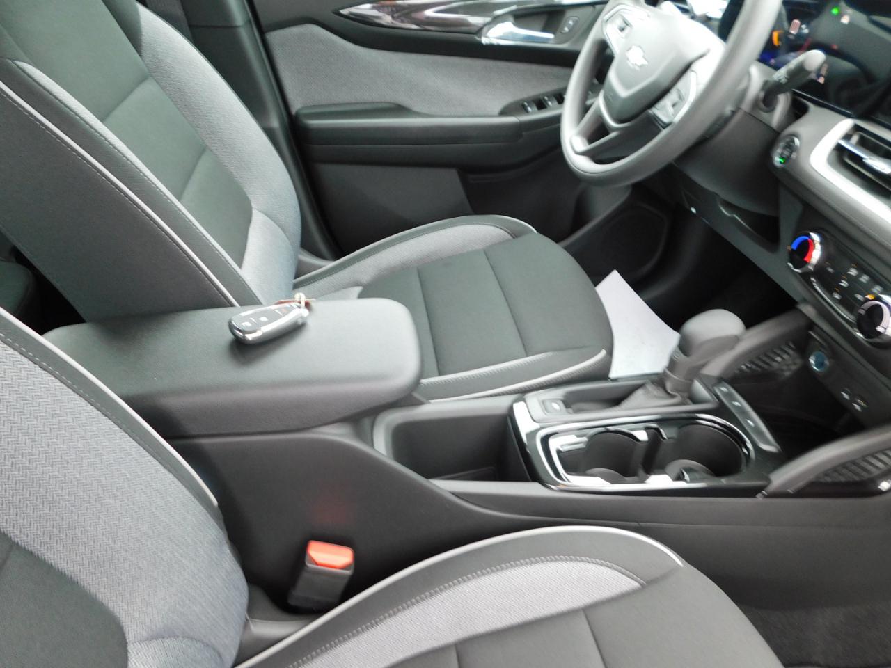 Chevrolet TrailBlazer FWD 4dr LS 2026