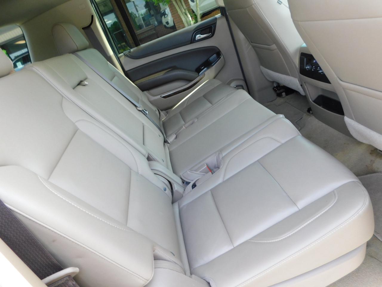 Chevrolet Suburban 2WD 4dr 1500 LT 2018