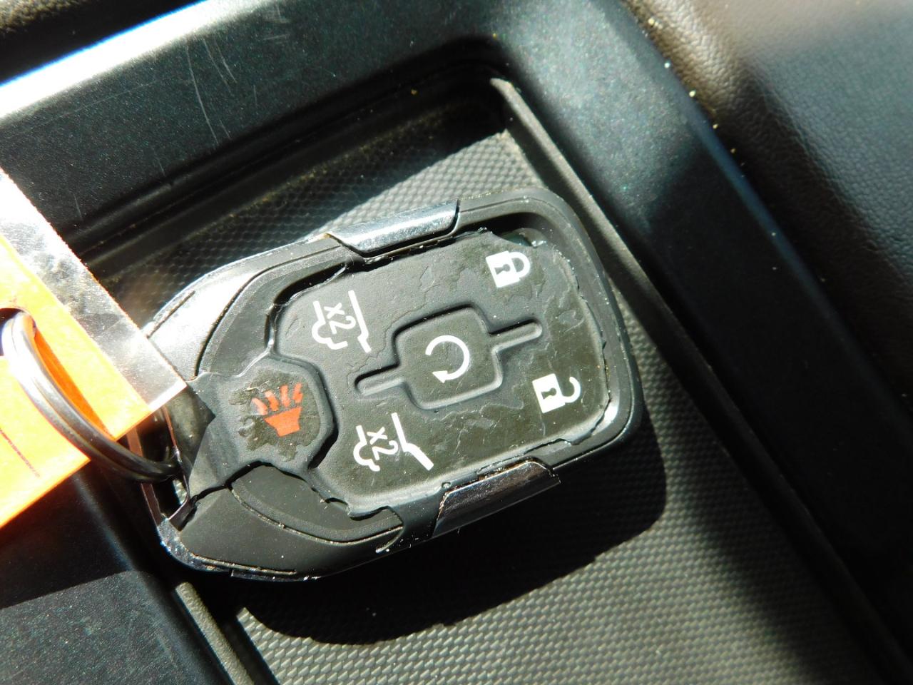 Chevrolet Suburban 2WD 4dr 1500 LT 2018