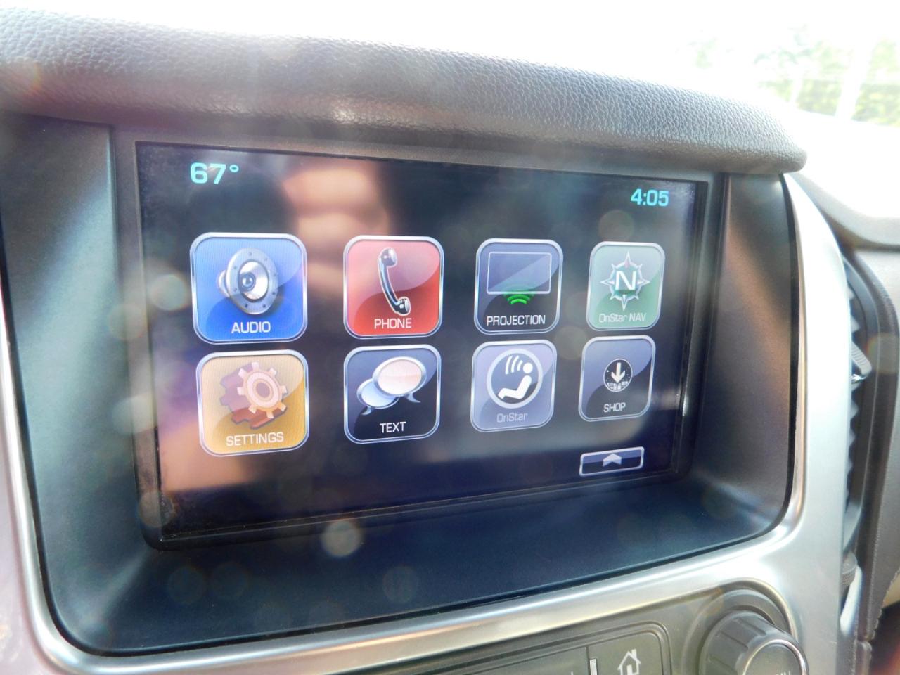 Chevrolet Suburban 2WD 4dr 1500 LT 2018