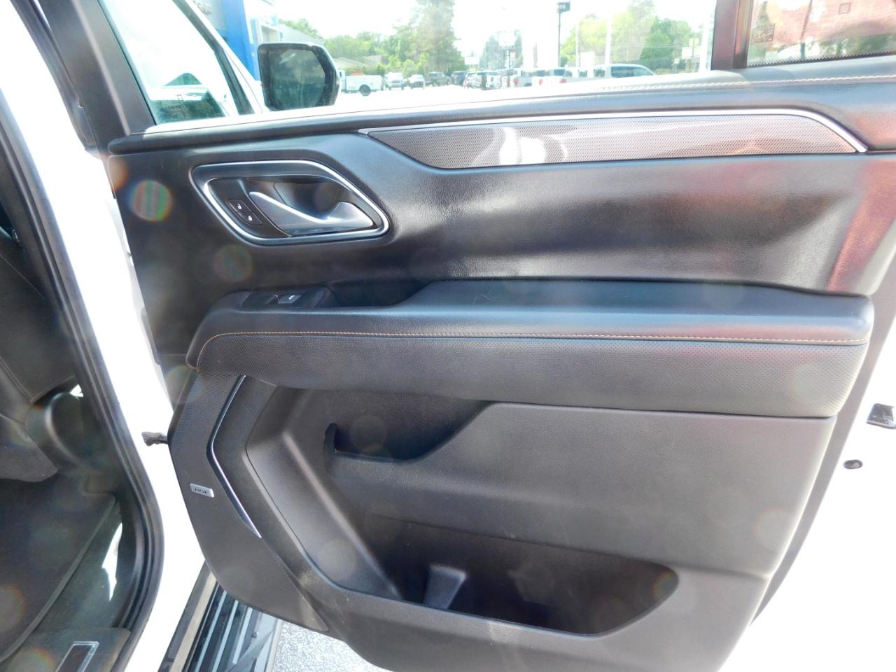 GMC Yukon XL 4WD 4dr AT4 2021