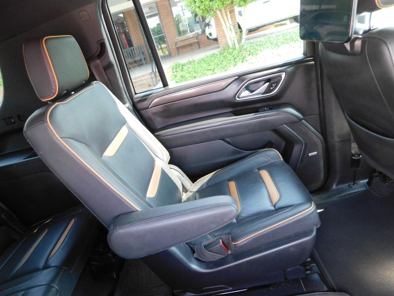 GMC Yukon XL 4WD 4dr AT4 2021