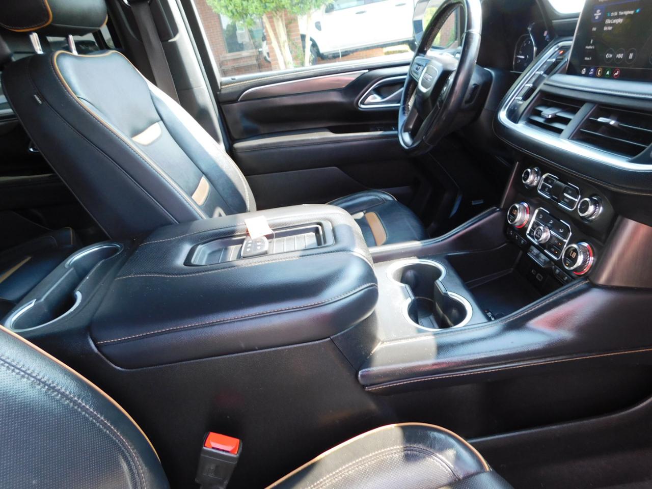 GMC Yukon XL 4WD 4dr AT4 2021