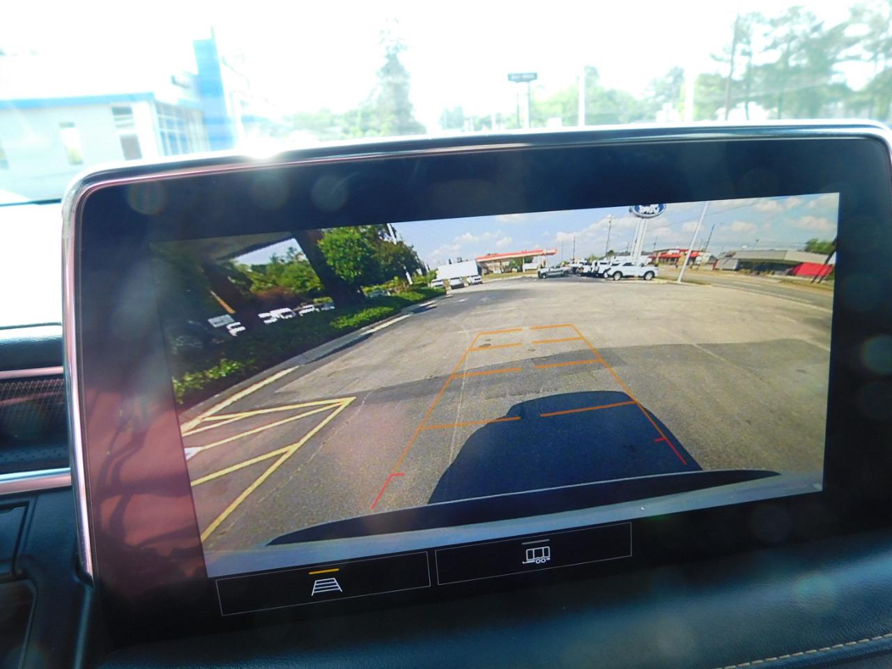 GMC Yukon XL 4WD 4dr AT4 2021