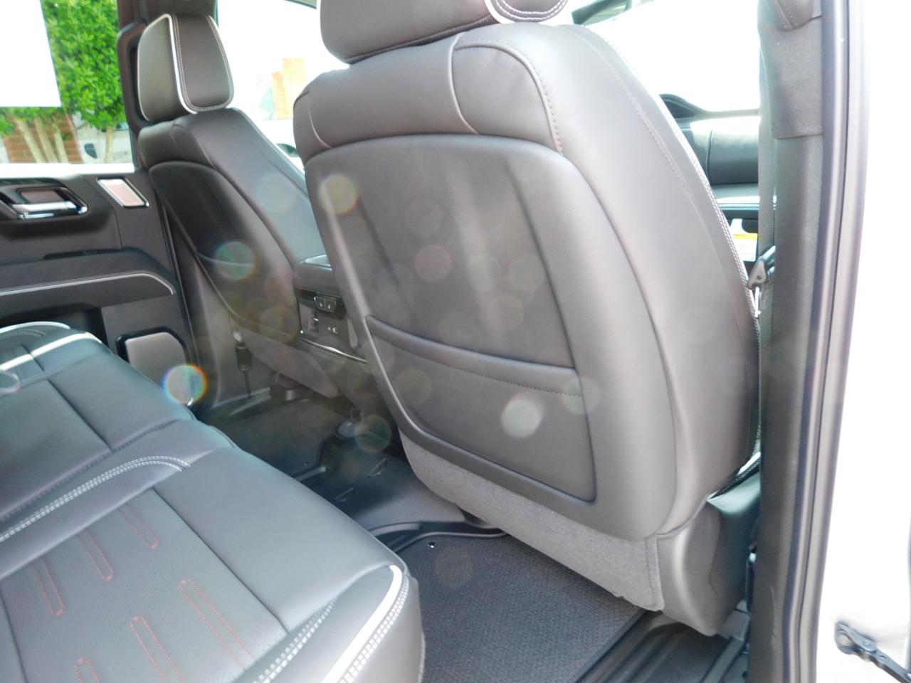 GMC Sierra 1500 4WD Crew Cab 147" AT4X 2026