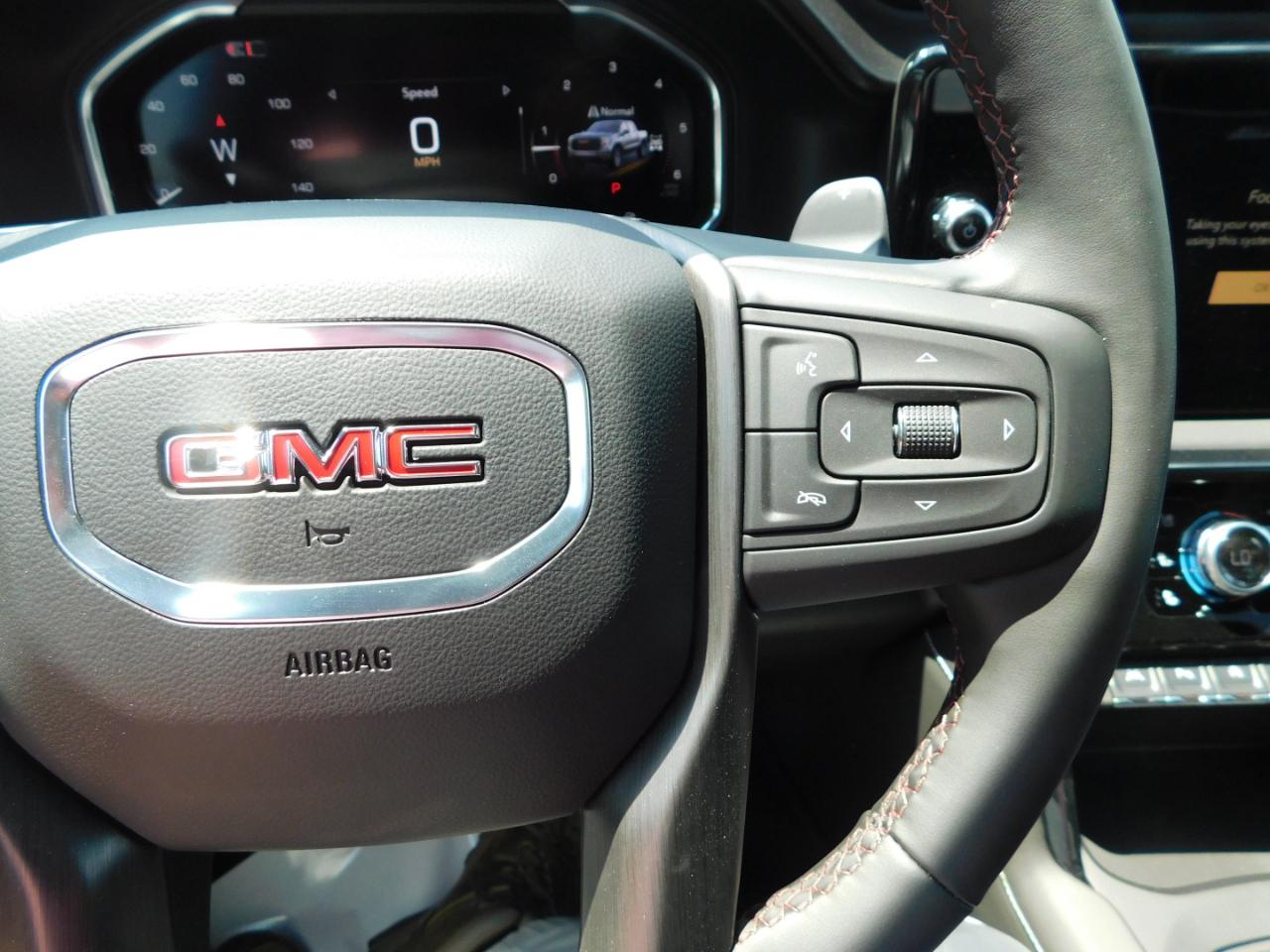 GMC Sierra 1500 4WD Crew Cab 147" AT4X 2026