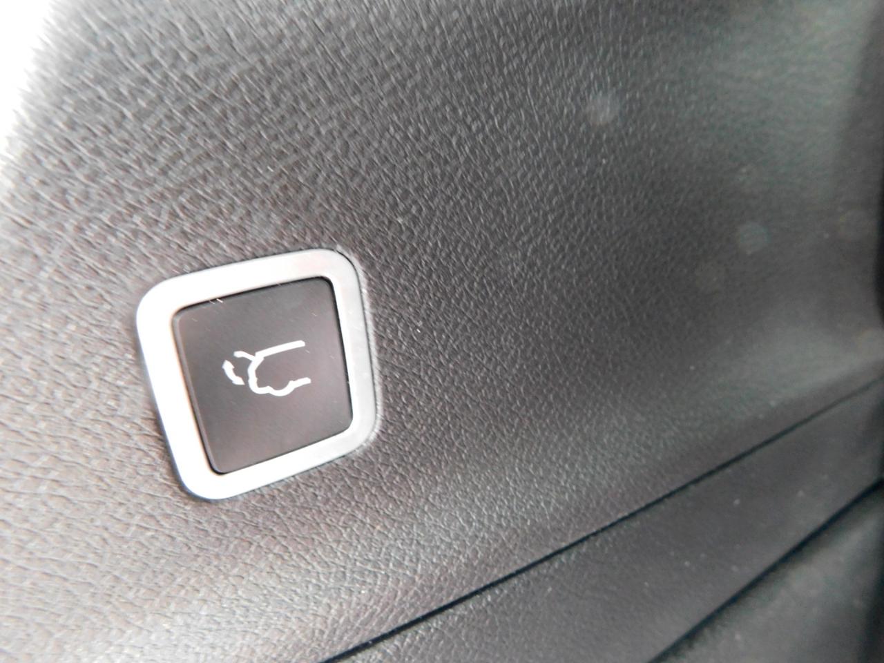 Chrysler Pacifica Touring L Plus FWD 2019