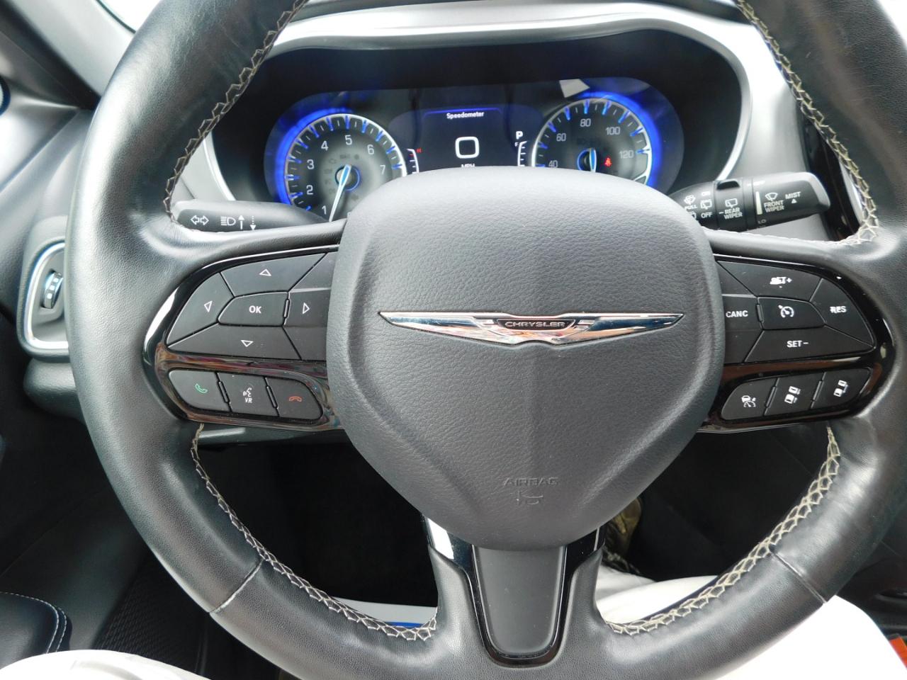 Chrysler Pacifica Touring L Plus FWD 2019