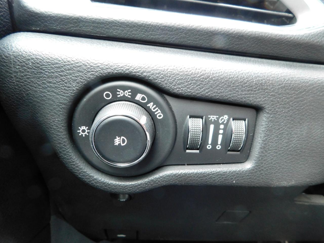 Chrysler Pacifica Touring L Plus FWD 2019