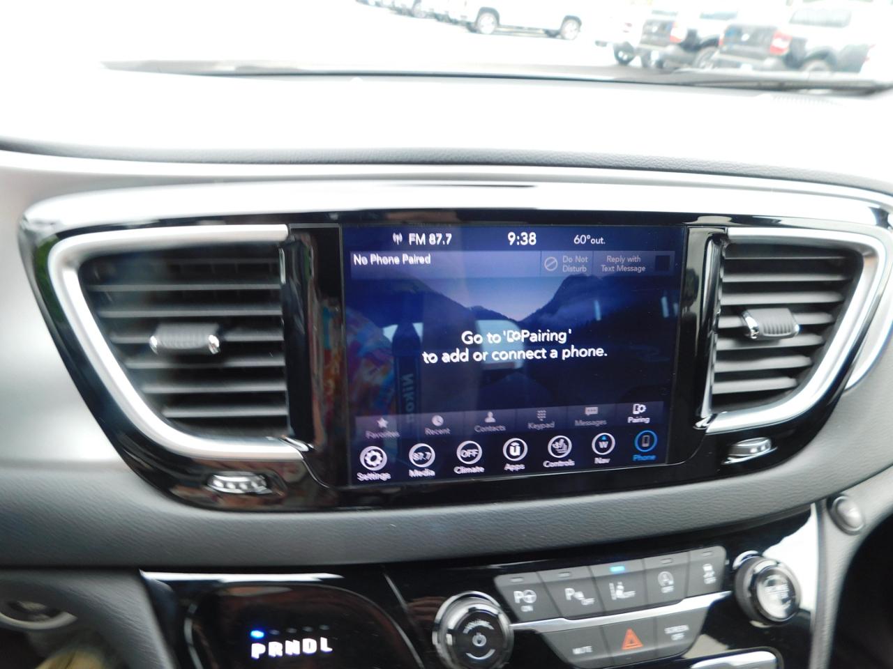 Chrysler Pacifica Touring L Plus FWD 2019