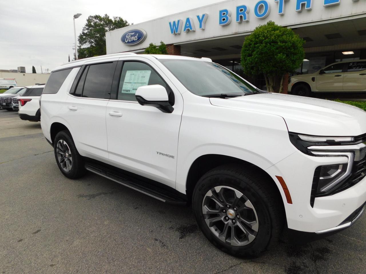 Chevrolet Tahoe 2WD 4dr LS 2026