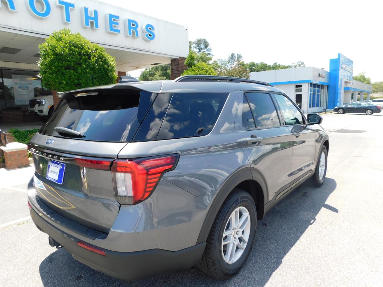 Ford Explorer Active RWD 2026
