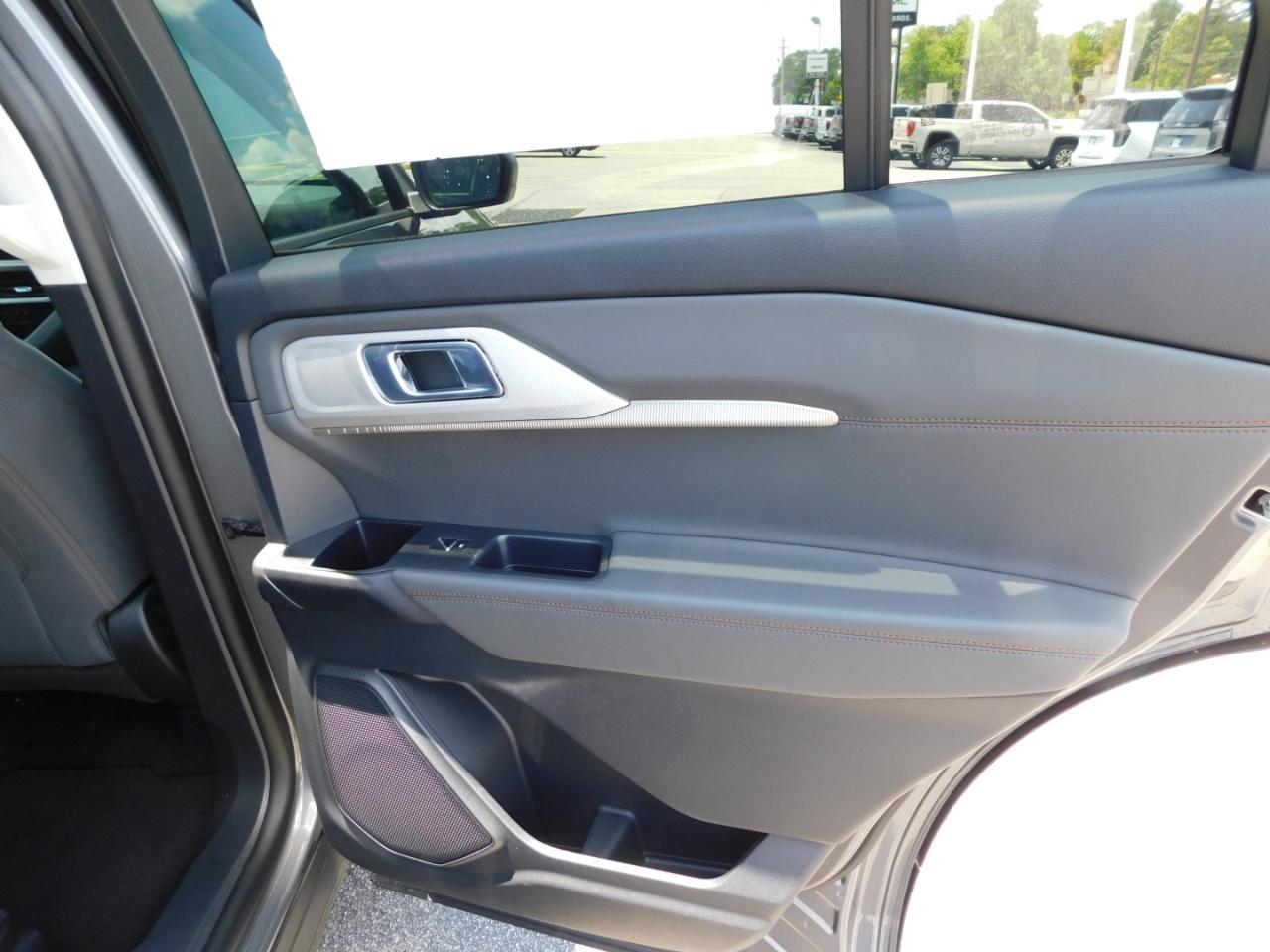 Ford Explorer Active RWD 2026