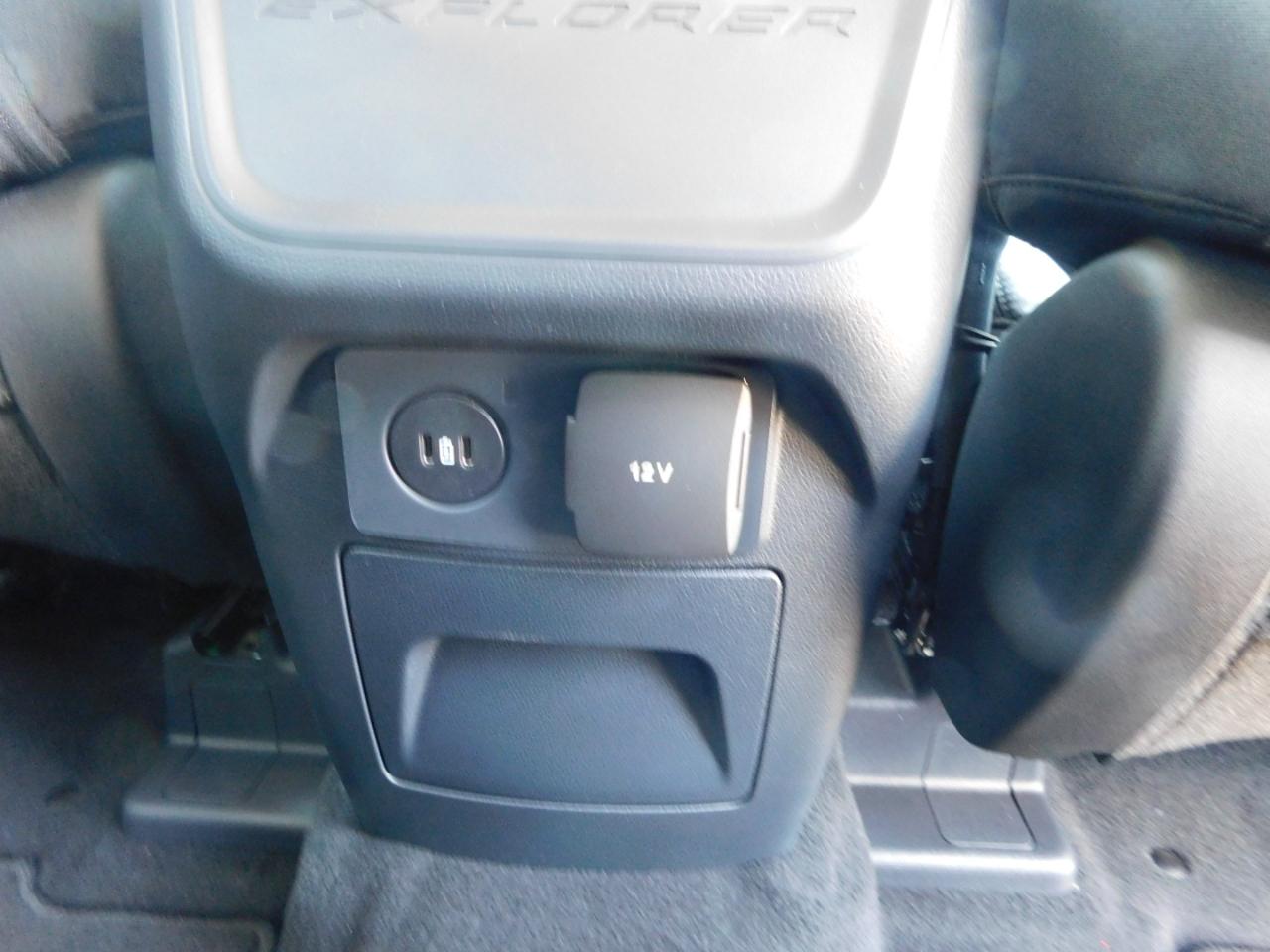 Ford Explorer Active RWD 2026