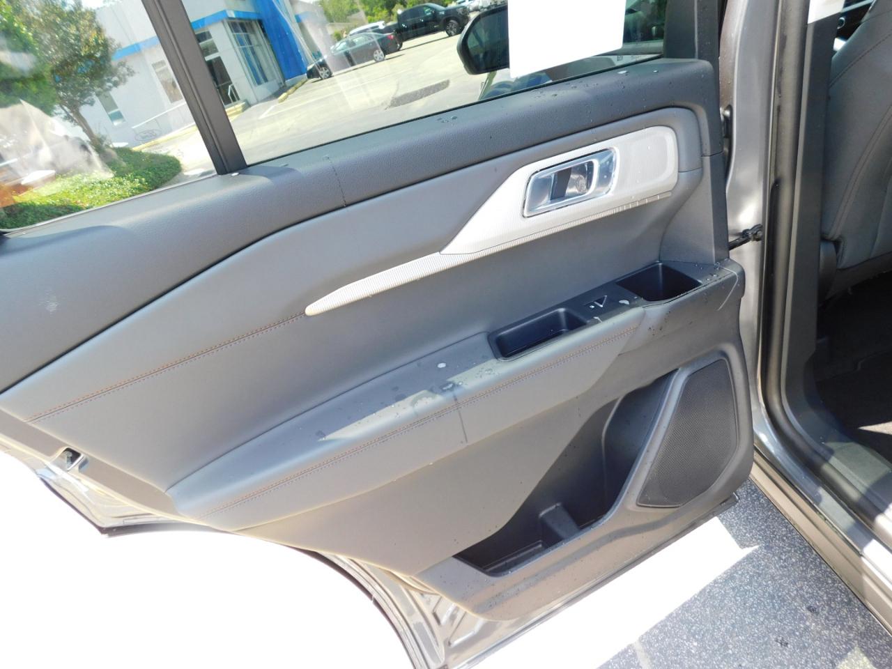 Ford Explorer Active RWD 2026