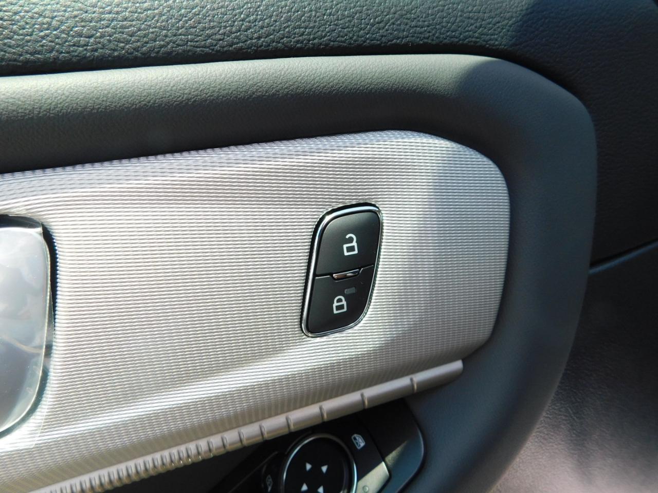 Ford Explorer Active RWD 2026