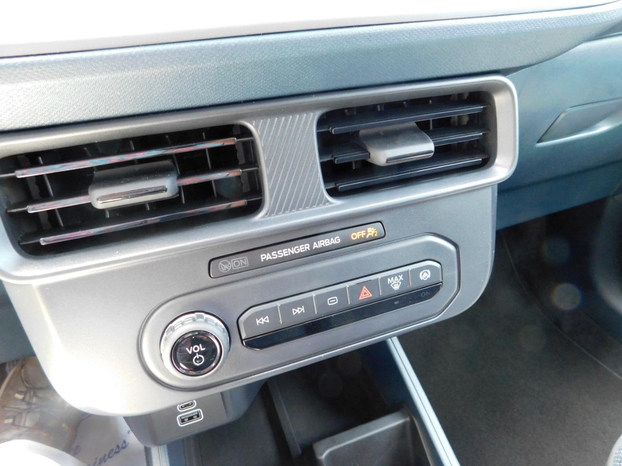 Ford Maverick XL FWD SuperCrew 2026