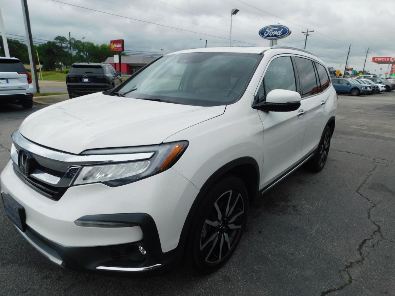 Honda Pilot Touring 7-Passenger AWD 2022