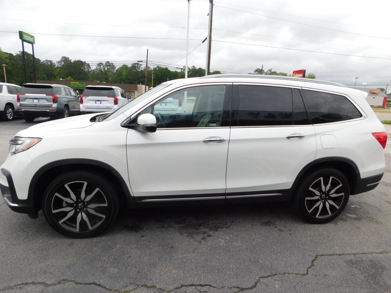 Honda Pilot Touring 7-Passenger AWD 2022