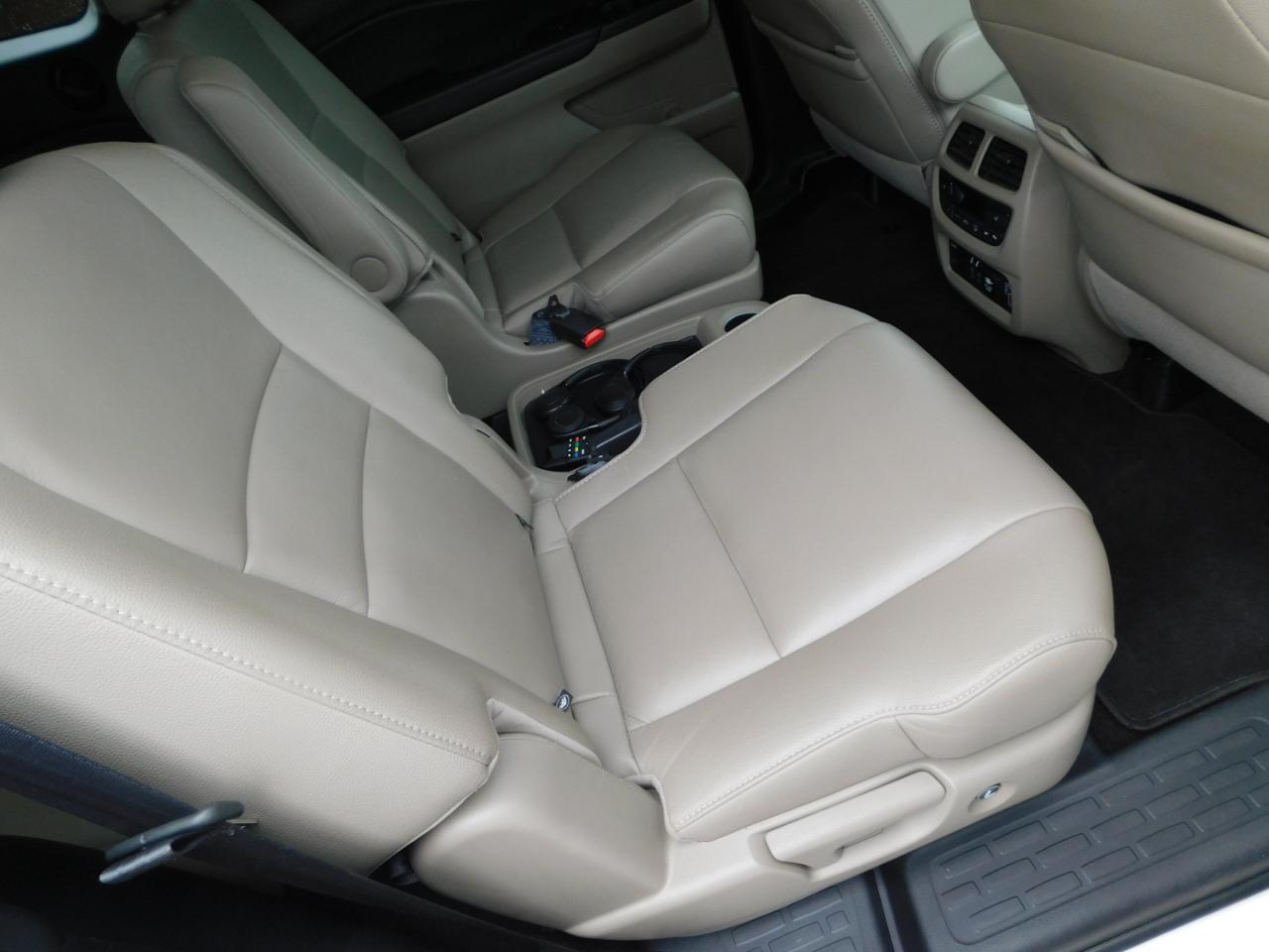 Honda Pilot Touring 7-Passenger AWD 2022