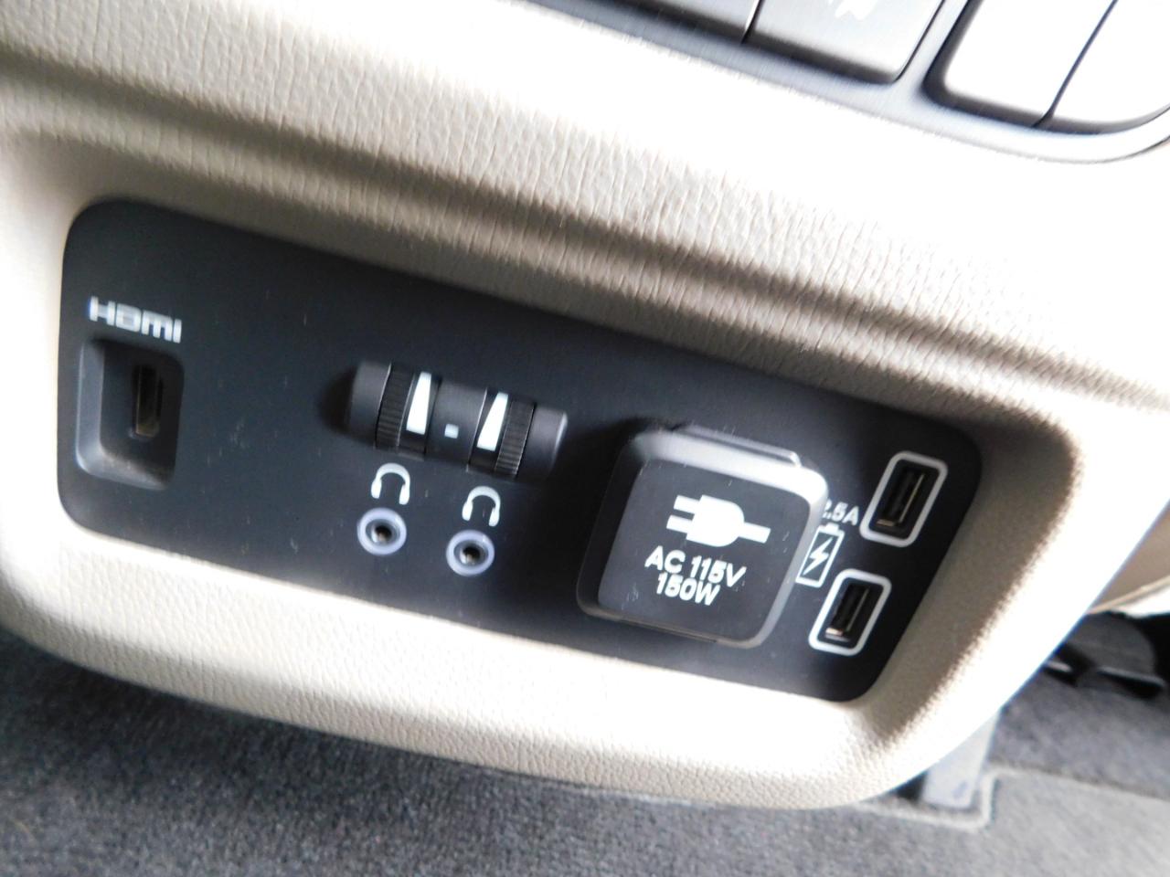 Honda Pilot Touring 7-Passenger AWD 2022