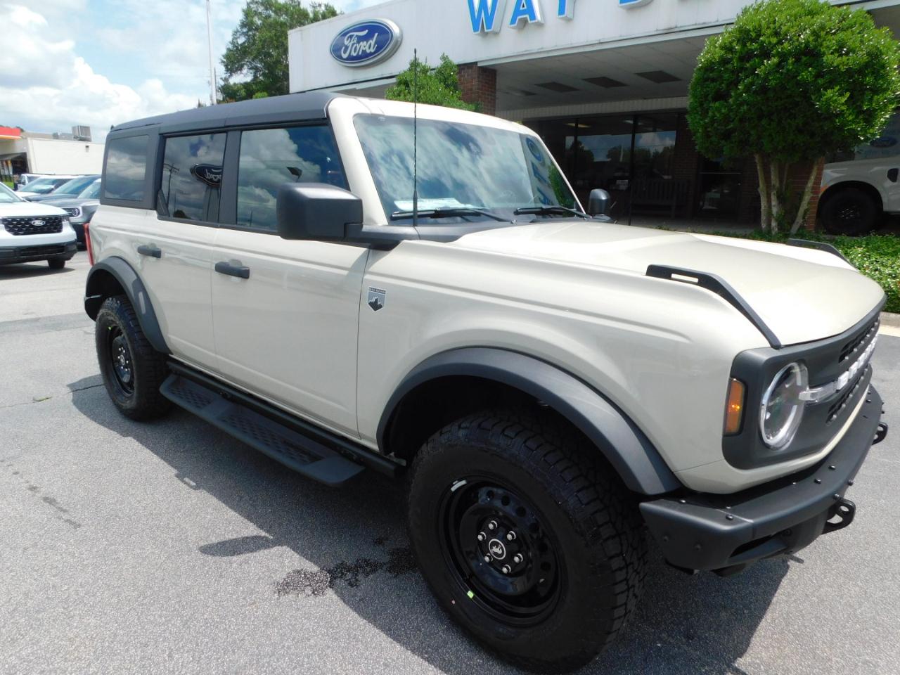 Ford Bronco  2026