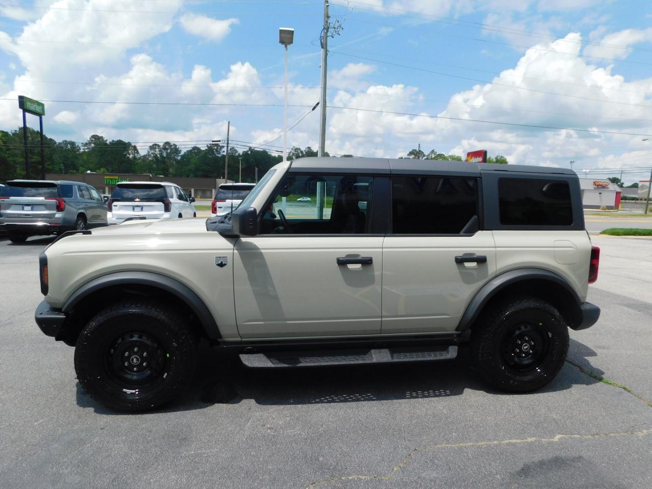 Ford Bronco  2026