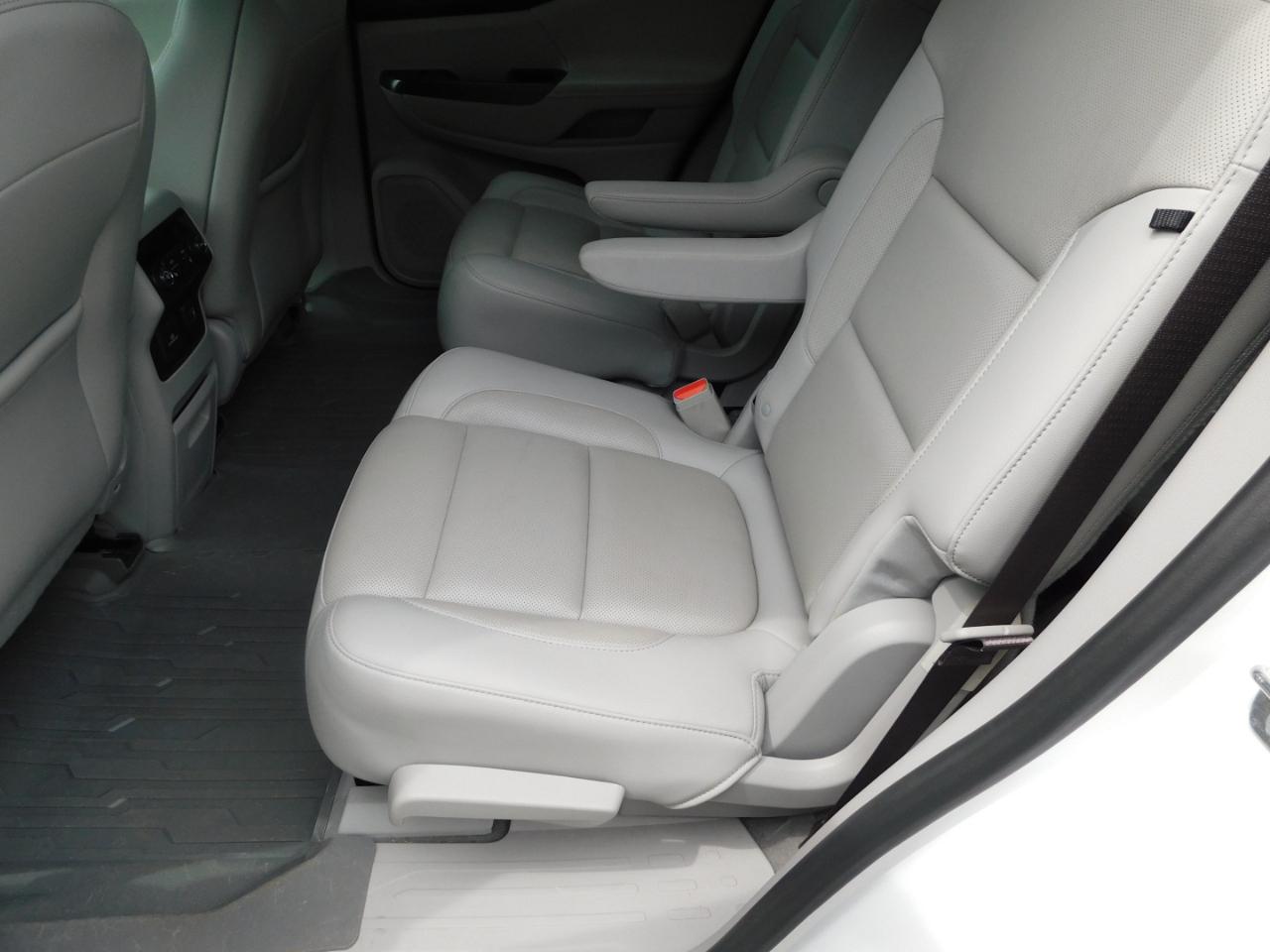 GMC Acadia FWD 4dr SLT w/SLT-2 2018