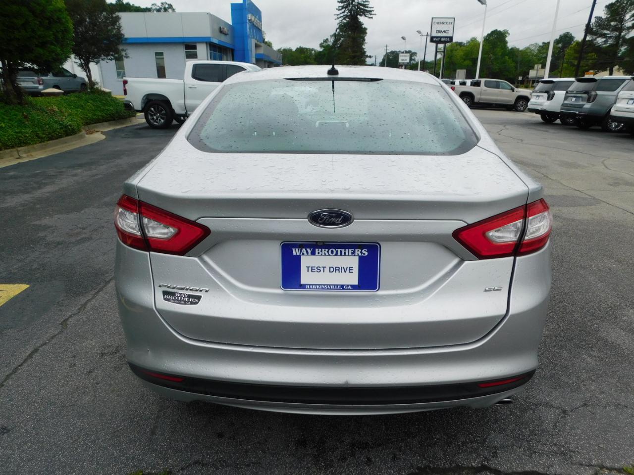 Ford Fusion 4dr Sdn SE FWD 2016