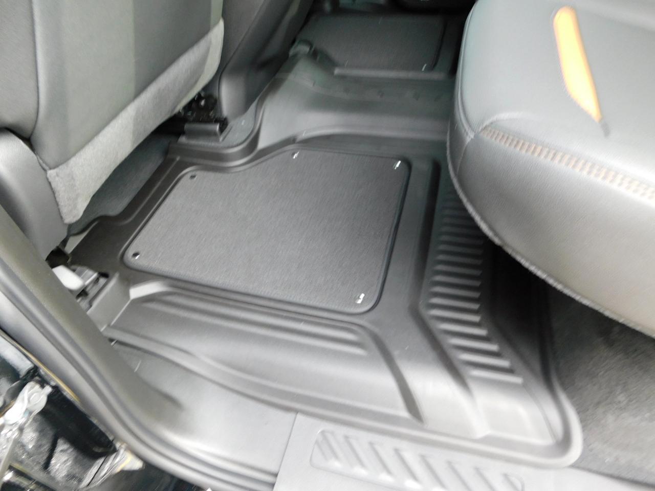 GMC Sierra 1500 4WD Crew Cab 147" AT4 2026