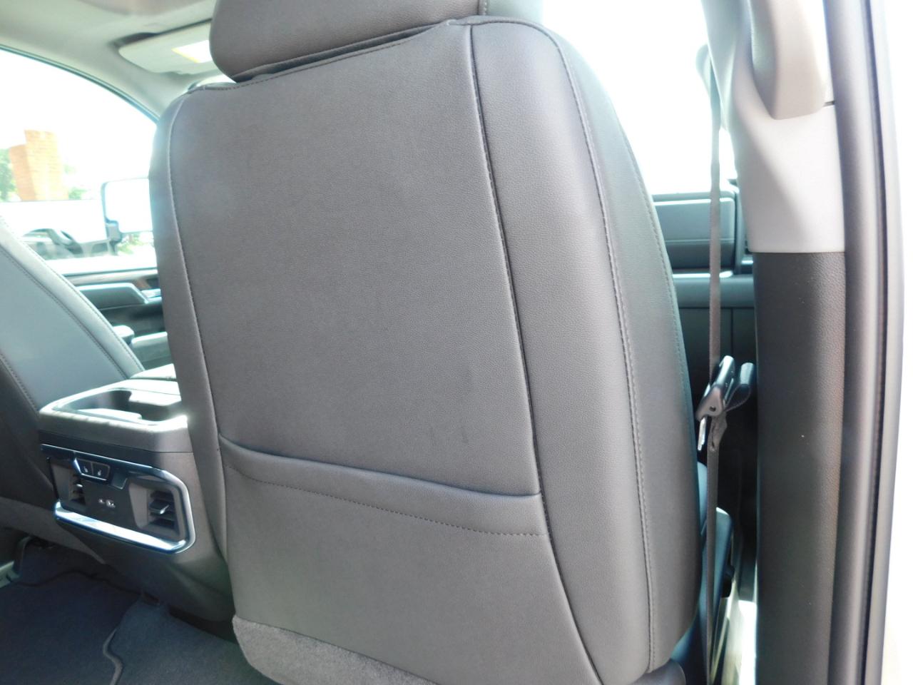 GMC Sierra 2500HD 4WD Crew Cab 159" SLT 2026