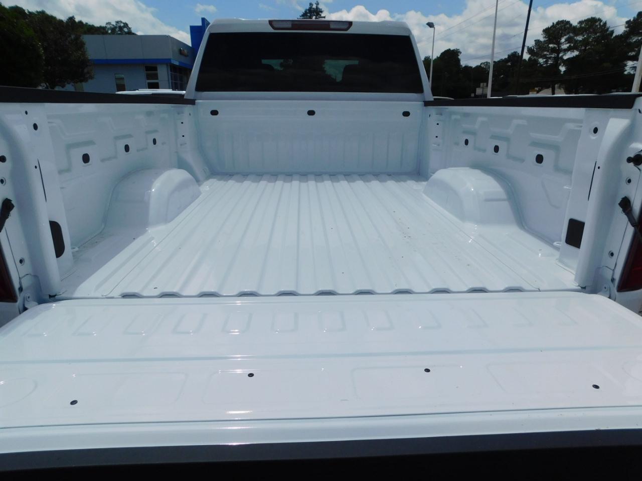 Chevrolet Silverado 2500HD 4WD Crew Cab 159" Custom 2026