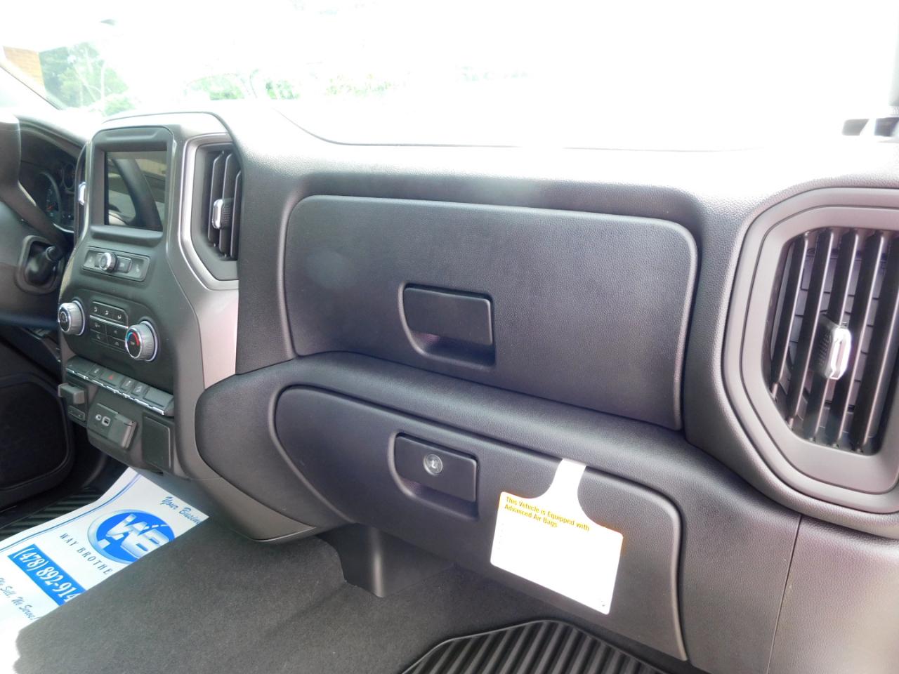 Chevrolet Silverado 2500HD 4WD Crew Cab 159" Custom 2026