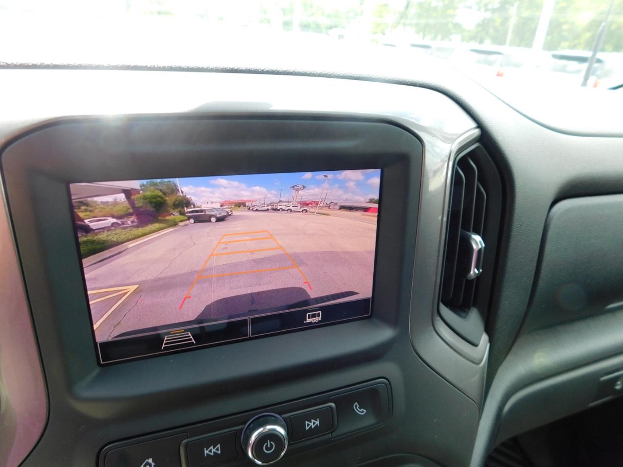 Chevrolet Silverado 2500HD 4WD Crew Cab 159" Custom 2026