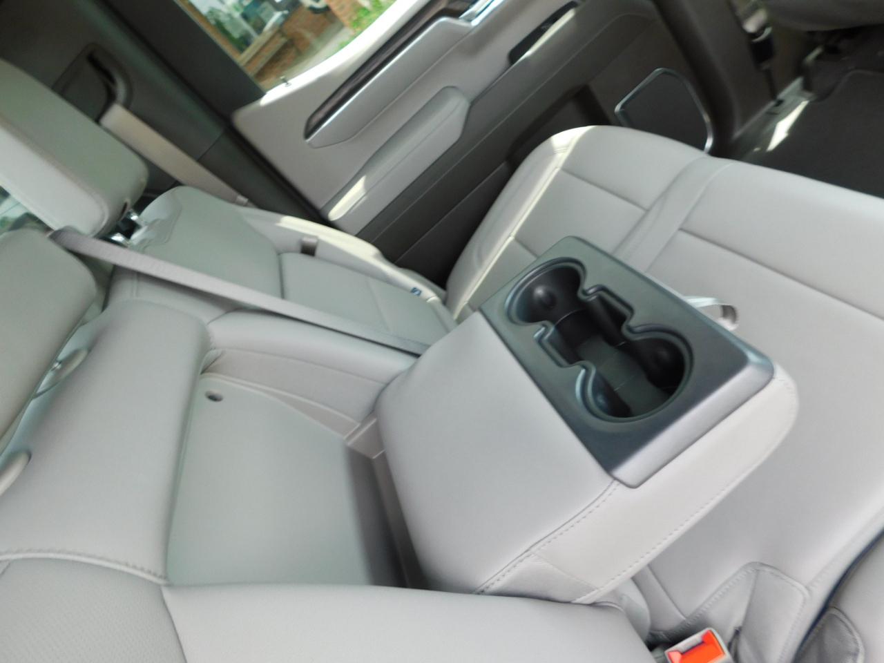 GMC Sierra 1500 4WD Crew Cab 147" SLT 2026