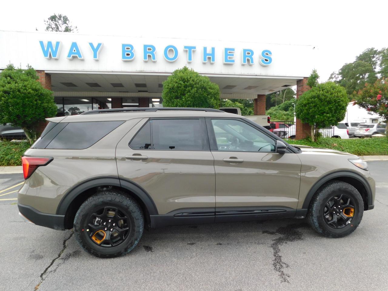 2026 Ford Explorer TREMOR 4WD