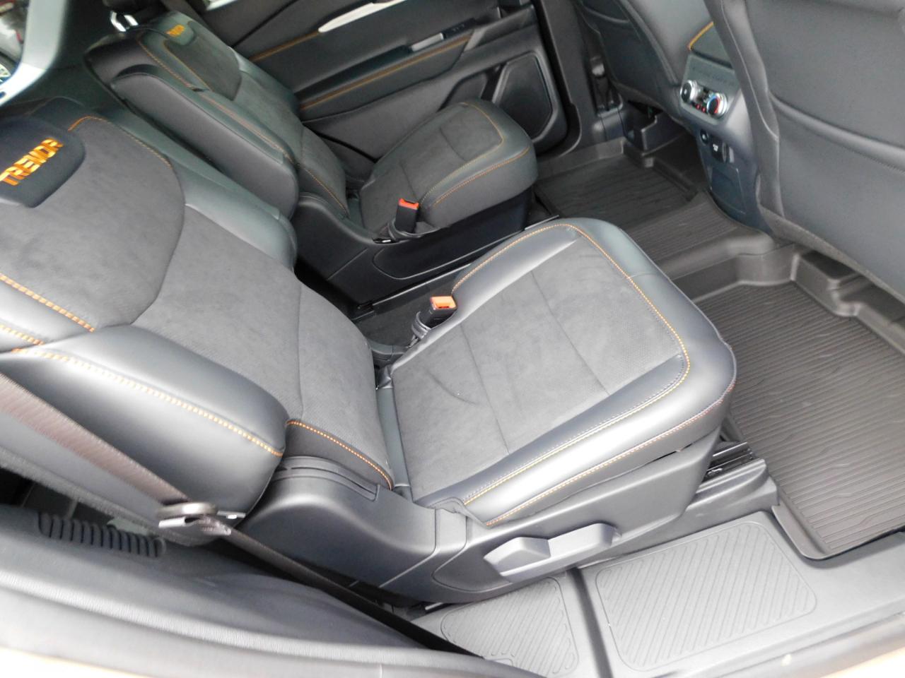 Ford Explorer Tremor 4WD 2026