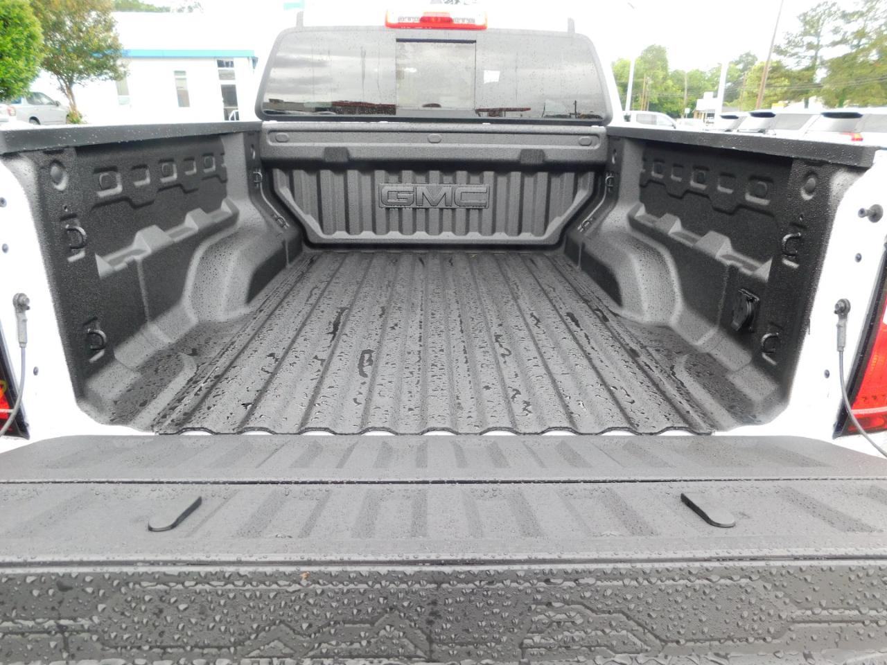 GMC Canyon 4WD Crew Cab AT4 2026