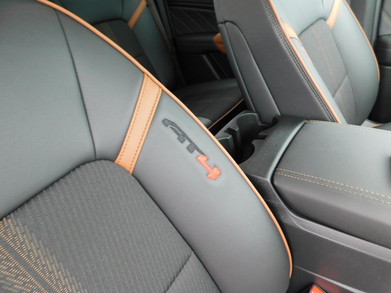 GMC Canyon 4WD Crew Cab AT4 2026