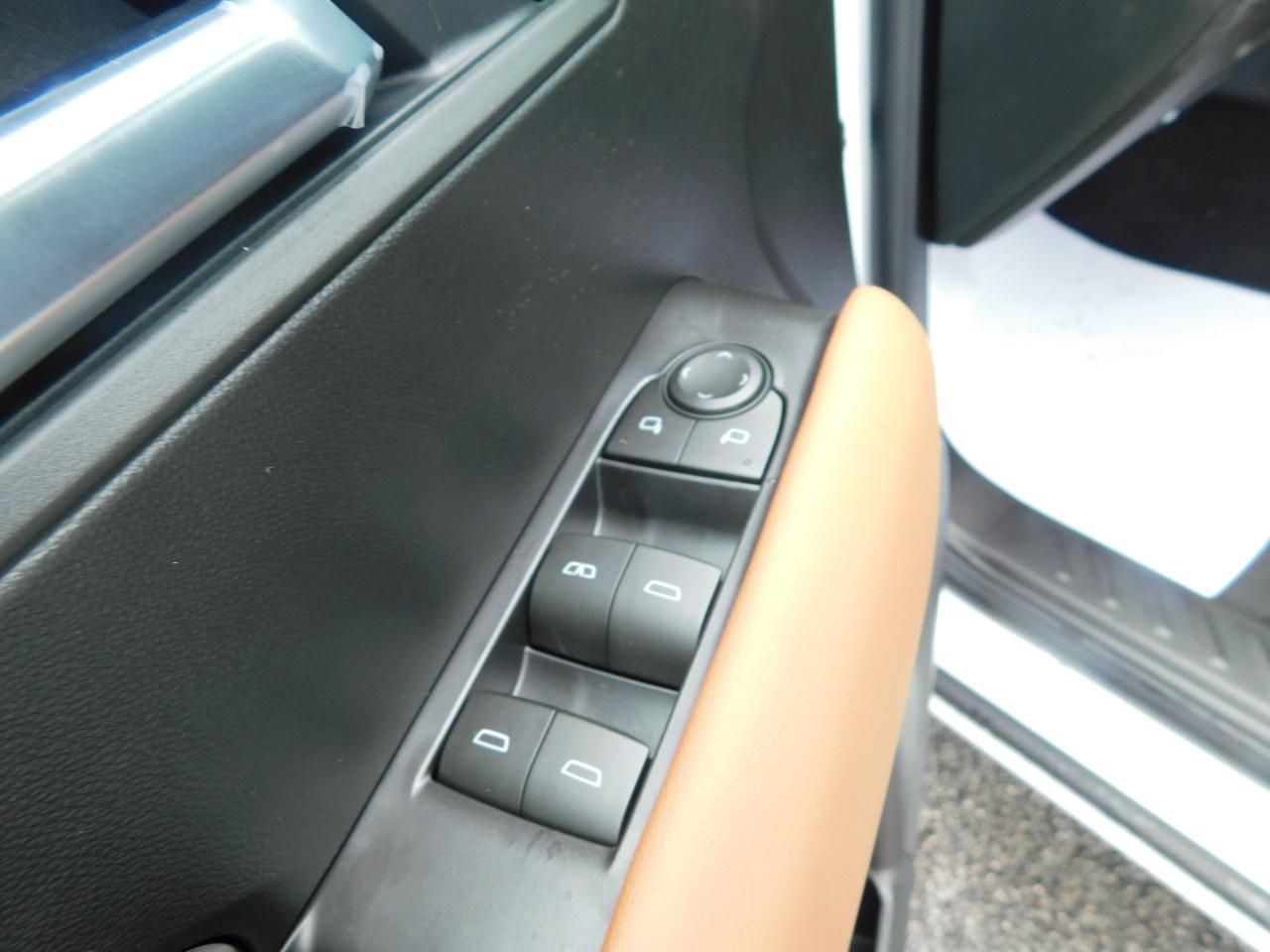 GMC Canyon 4WD Crew Cab AT4 2026