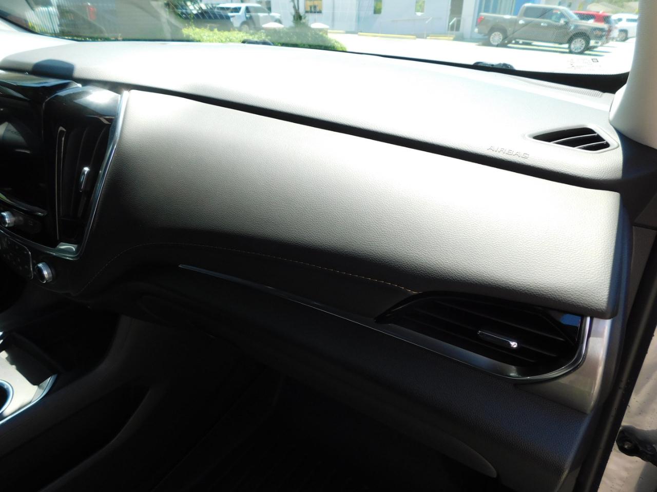 Chevrolet Traverse FWD 4dr LT Leather w/3LT 2019