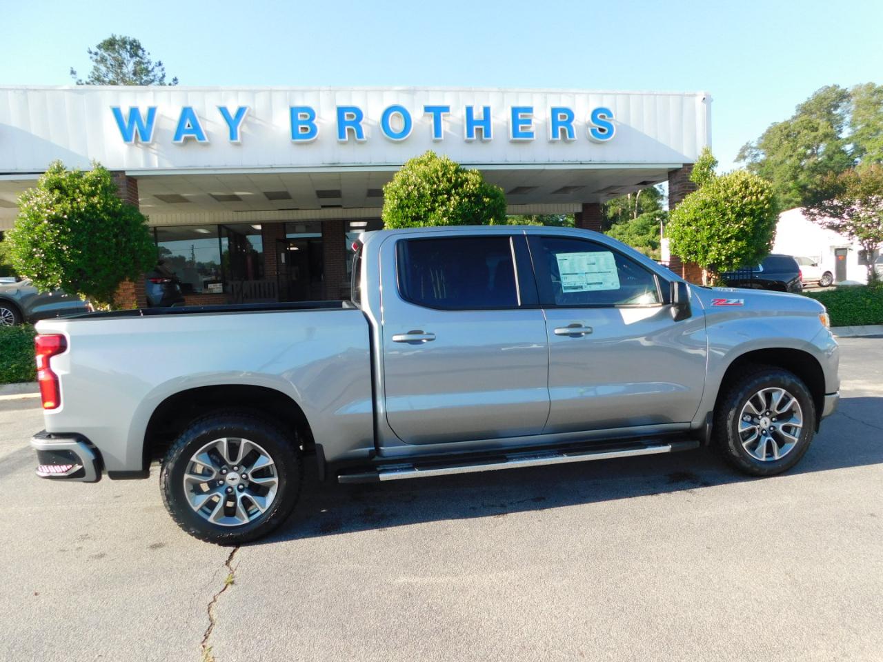 Chevrolet Silverado 1500 4WD Crew Cab 147" RST 2026