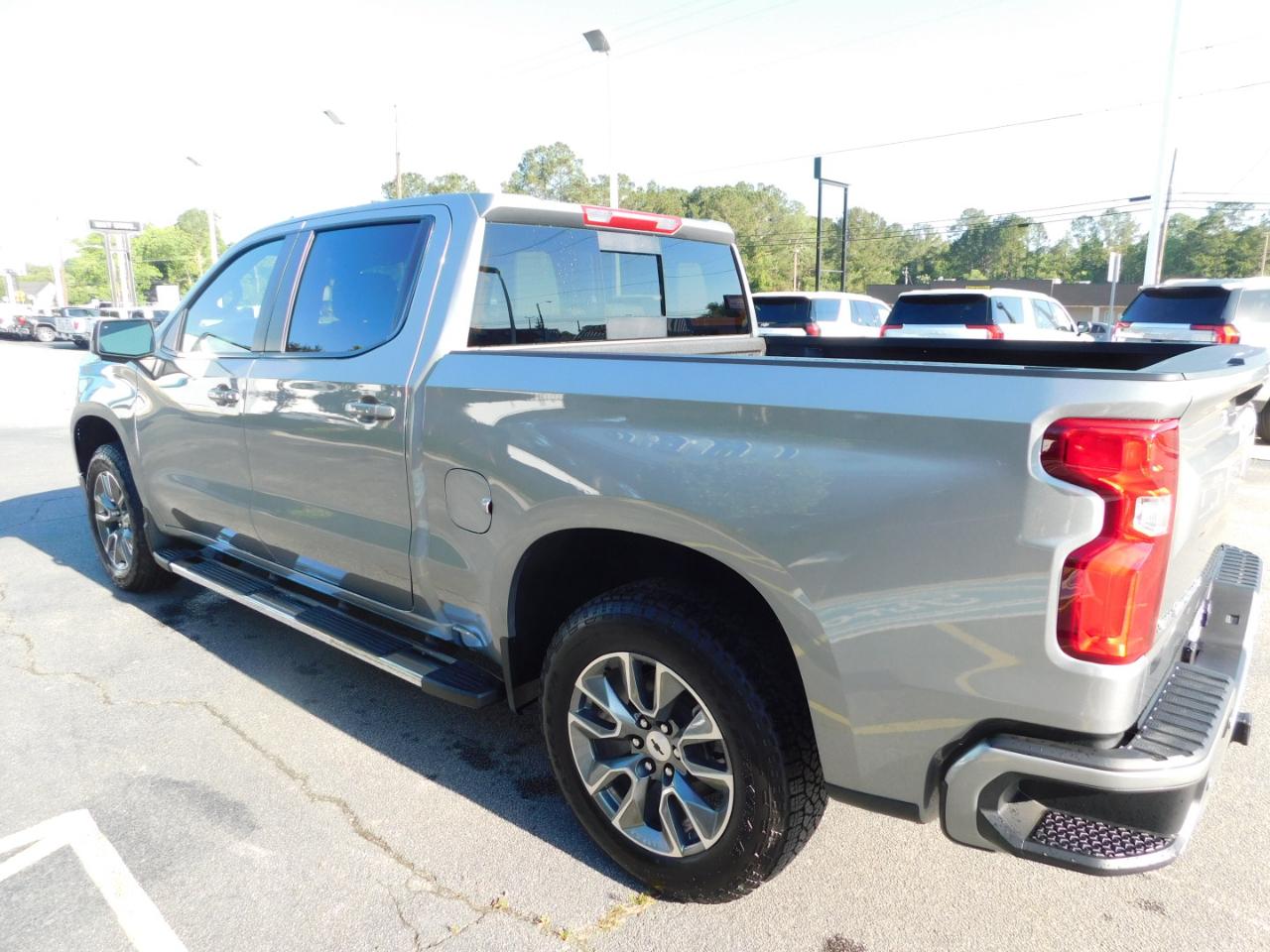 Chevrolet Silverado 1500 4WD Crew Cab 147" RST 2026